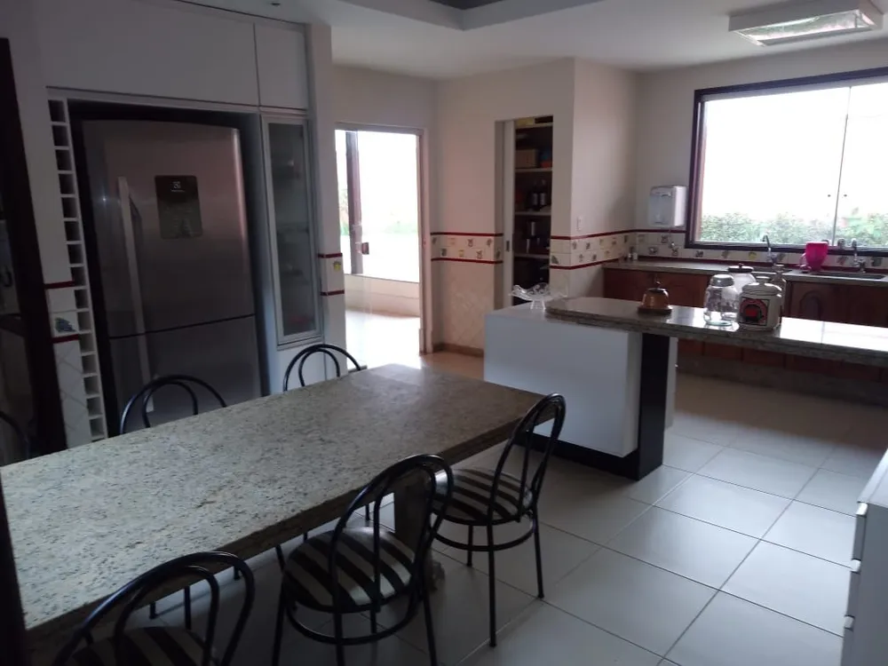 Casa, 3 quartos, 282 m² - Foto 12