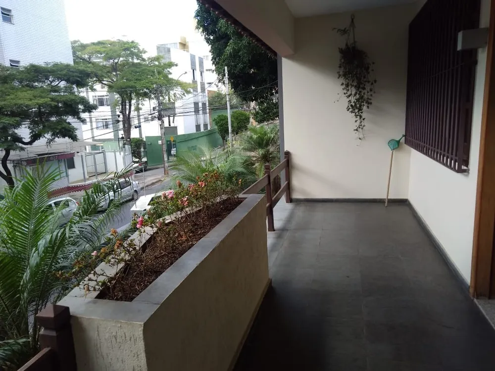 Casa, 3 quartos, 282 m² - Foto 2