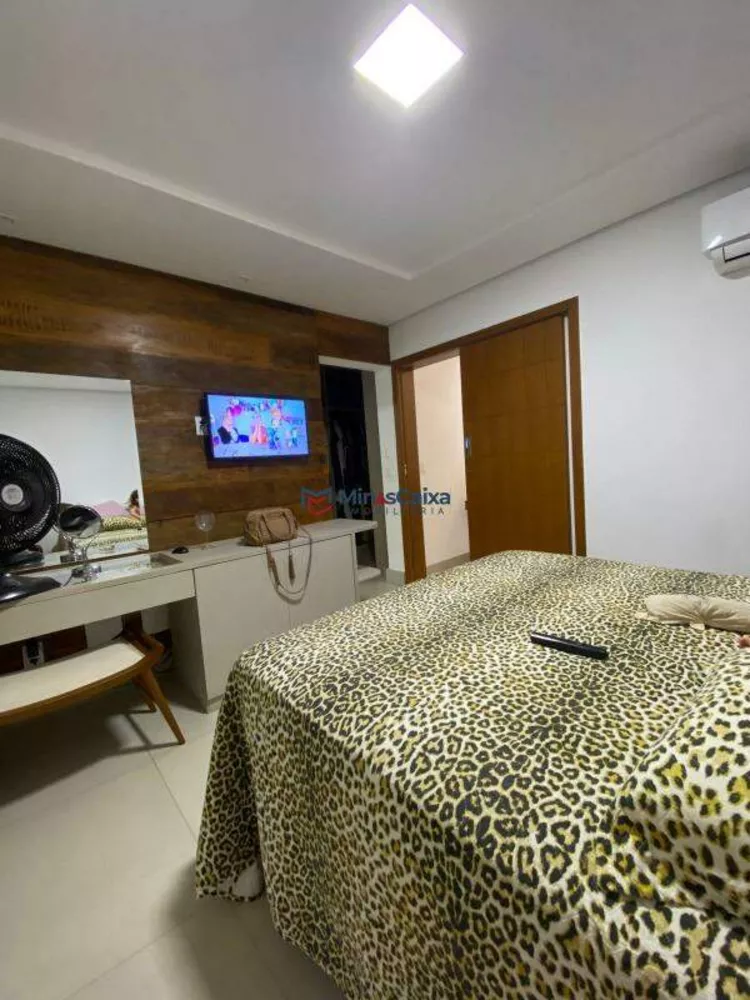 Apartamento à venda com 4 quartos, 260m² - Foto 14