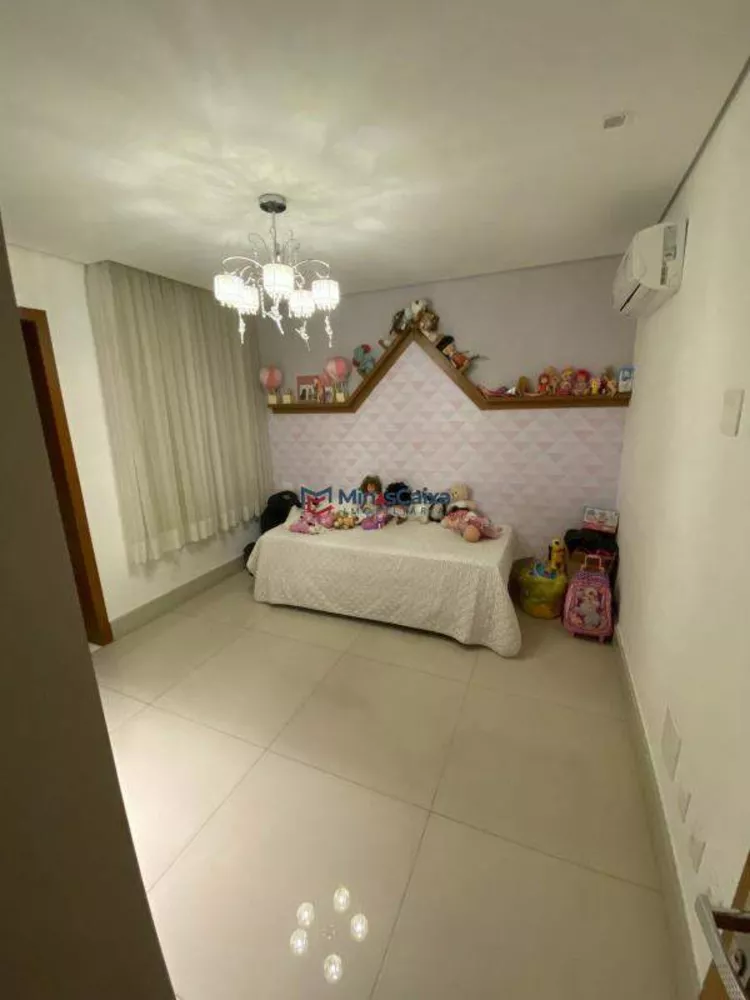 Apartamento à venda com 4 quartos, 260m² - Foto 12