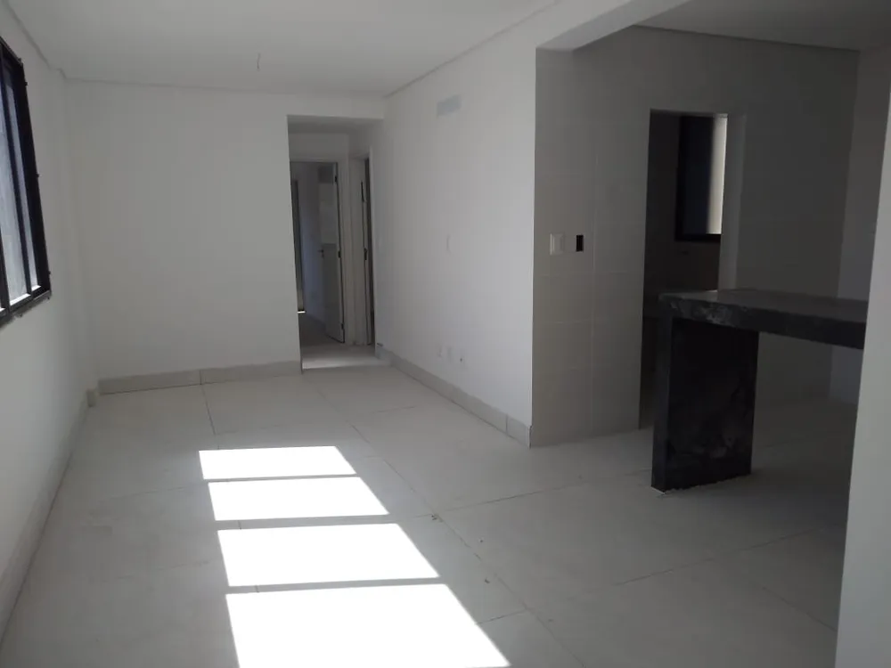 Apartamento, 3 quartos, 30 m² - Foto 1
