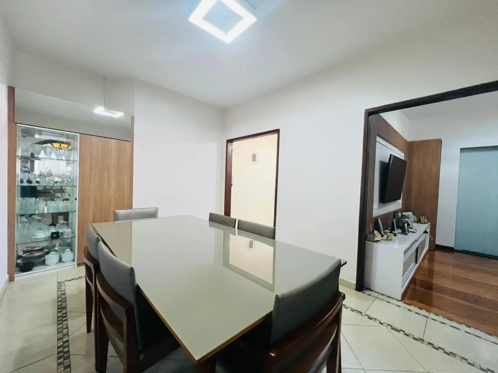 Casa, 3 quartos, 210 m² - Foto 4