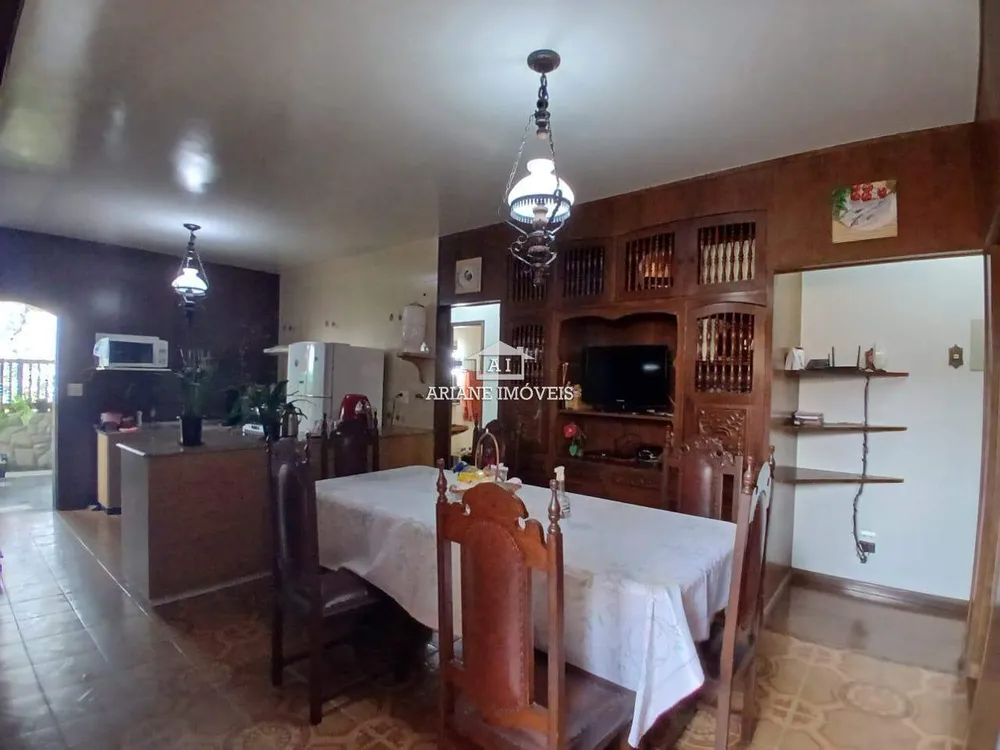 Casa, 3 quartos, 335 m² - Foto 9