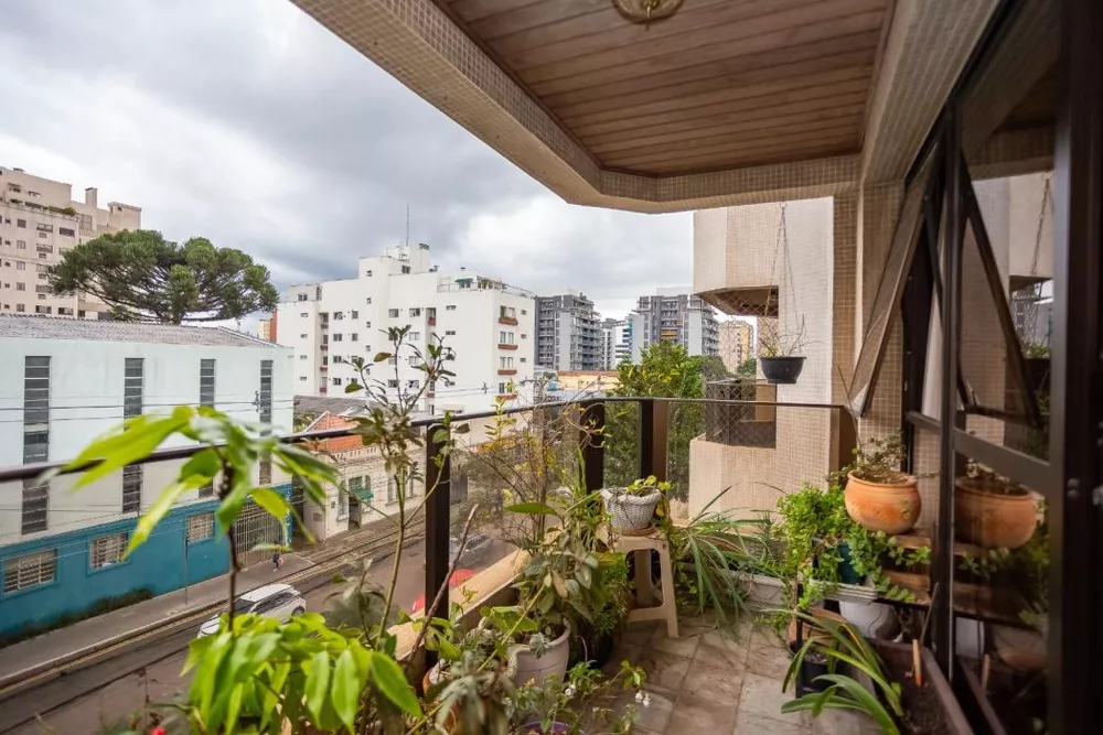 Apartamento à venda com 4 quartos, 185m² - Foto 4