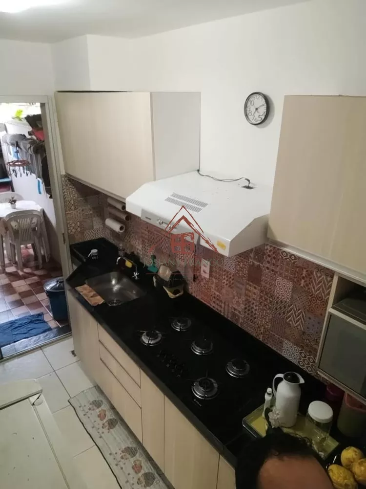 Apartamento à venda com 2 quartos, 57m² - Foto 5