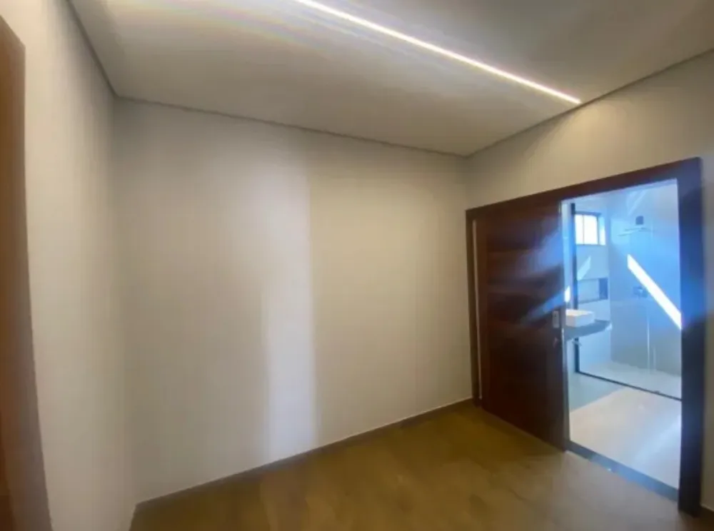 Casa, 3 quartos, 265 m² - Foto 1