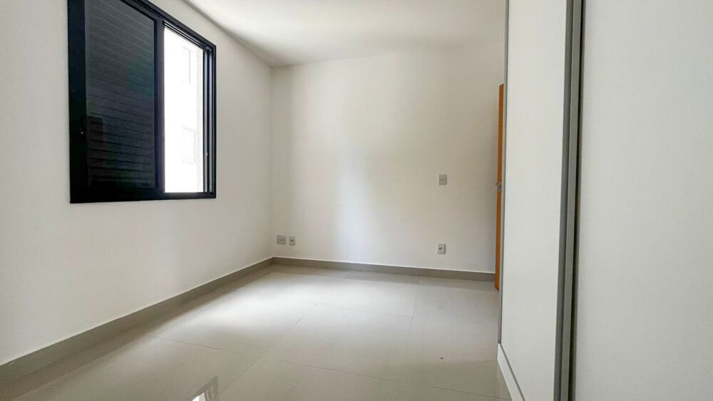 Cobertura à venda com 3 quartos, 112m² - Foto 4