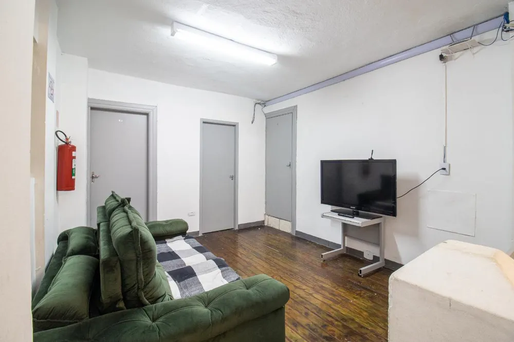 Casa, 1 quarto, 307 m² - Foto 4