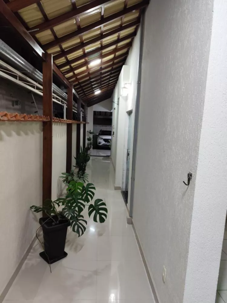 Casa à venda com 3 quartos, 136m² - Foto 3