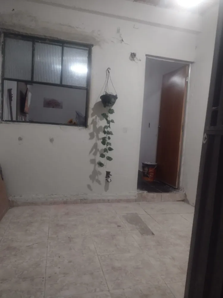 Casa, 1 quarto, 56 m² - Foto 1