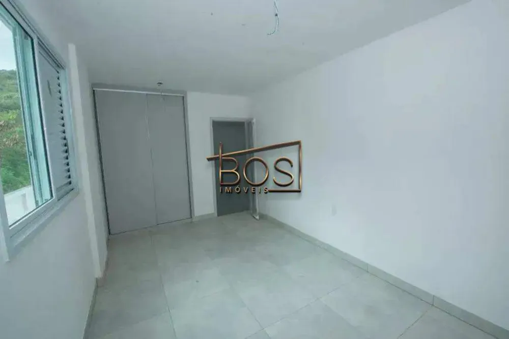 Apartamento, 3 quartos, 90 m² - Foto 2