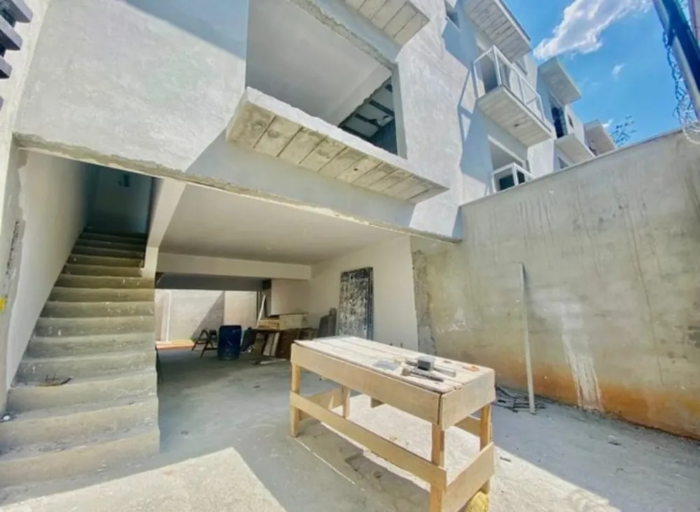 Apartamento, 3 quartos, 161 m² - Foto 1