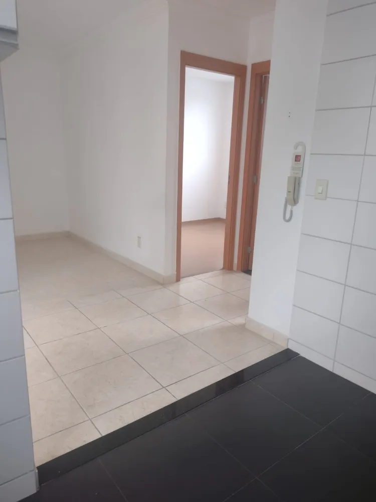 Apartamento, 2 quartos, 48 m² - Foto 3