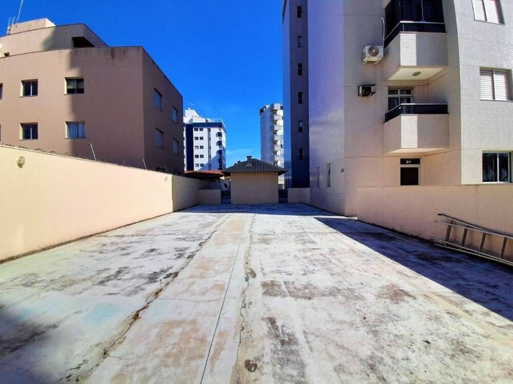 Apartamento à venda com 4 quartos, 130m² - Foto 7