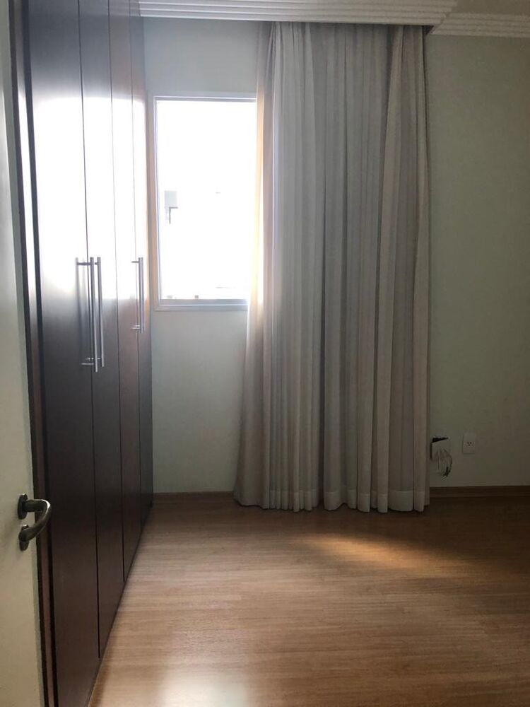 Apartamento à venda com 4 quartos, 130m² - Foto 4