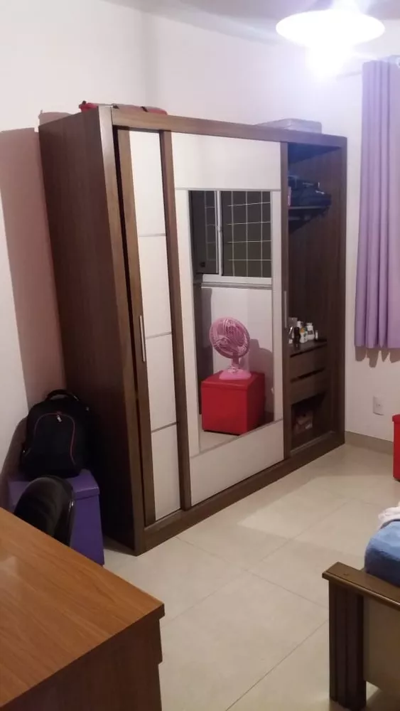 Casa à venda com 3 quartos, 360m² - Foto 11