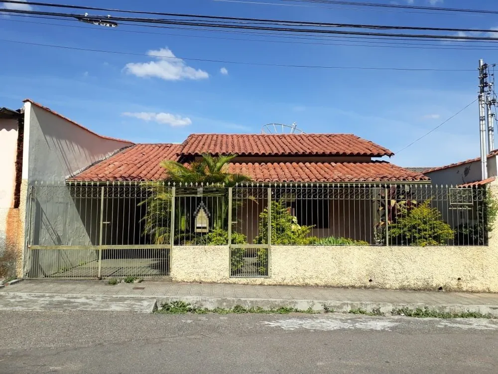 Casa, 3 quartos, 135 m² - Foto 2