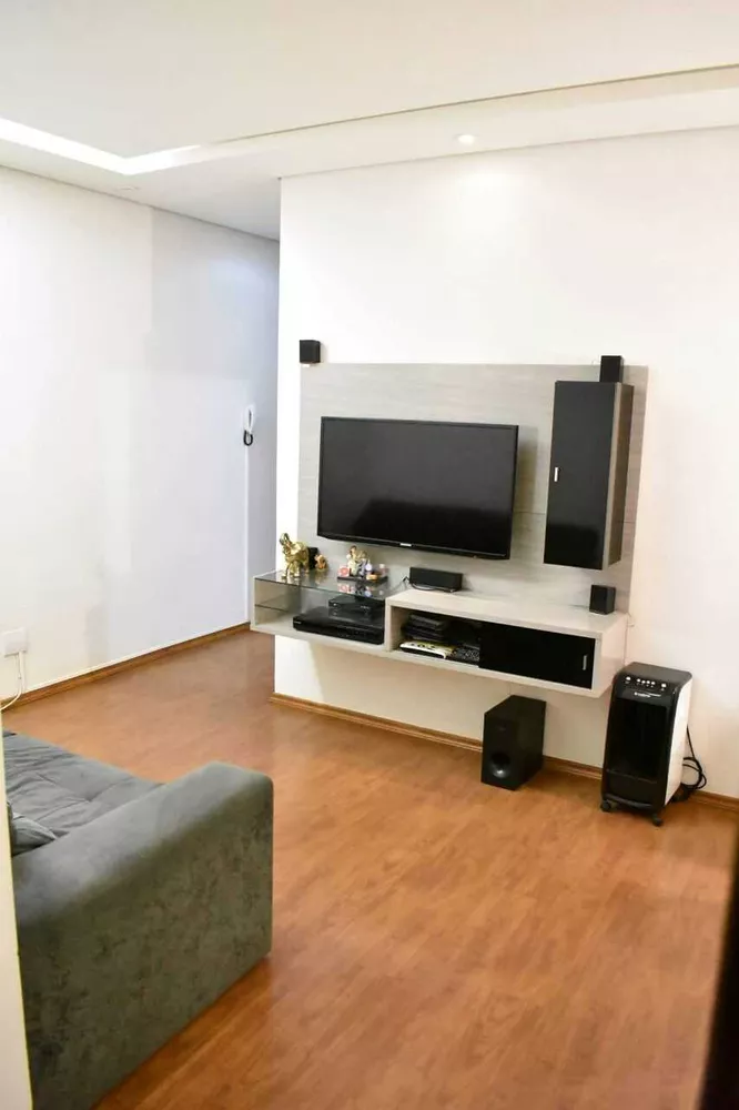 Apartamento à venda com 2 quartos, 50m² - Foto 10