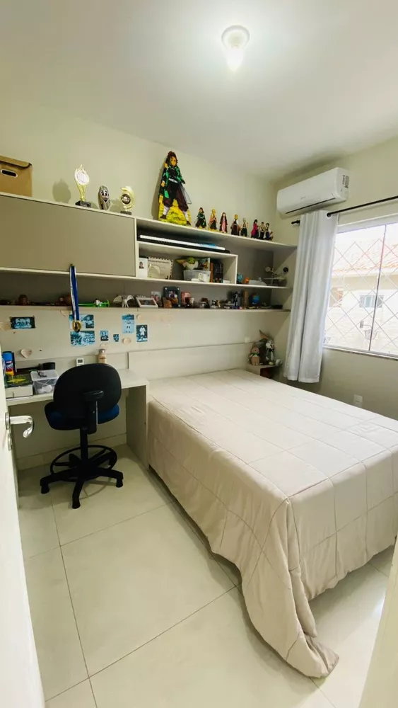 Casa à venda com 3 quartos, 55m² - Foto 9