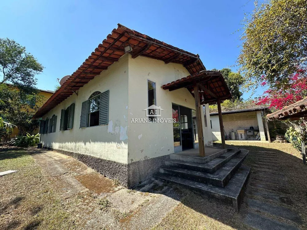 Casa de Condomínio à venda com 3 quartos, 150m² - Foto 2