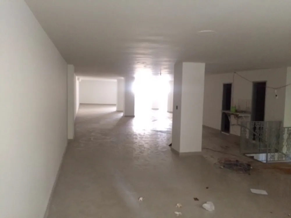 Loja-Salão, 440 m² - Foto 1