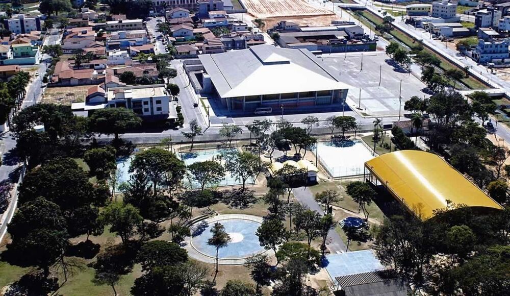Apartamento à venda com 3 quartos, 75m² - Foto 3