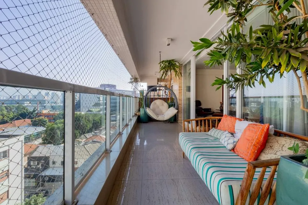 Apartamento, 3 quartos, 248 m² - Foto 2