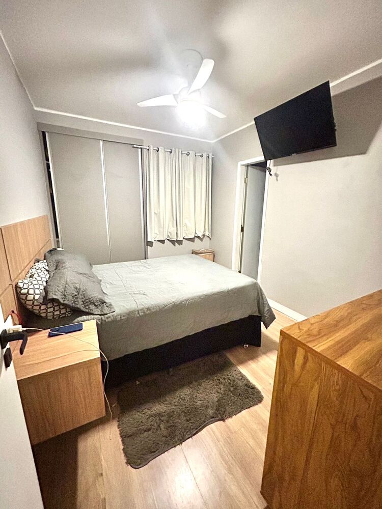 Apartamento à venda com 3 quartos, 91m² - Foto 4