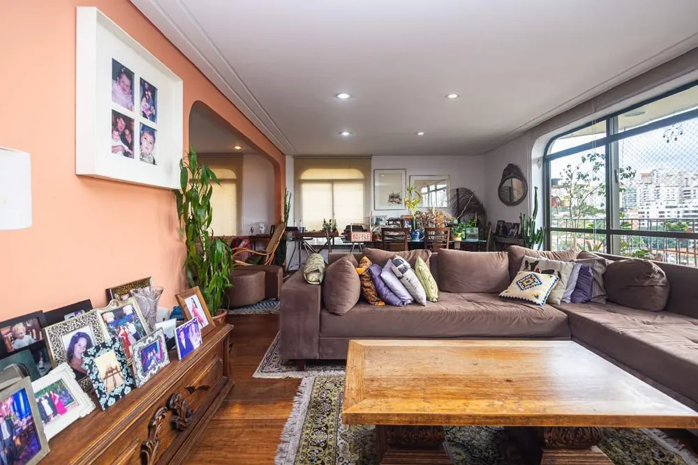 Apartamento, 3 quartos, 182 m² - Foto 2