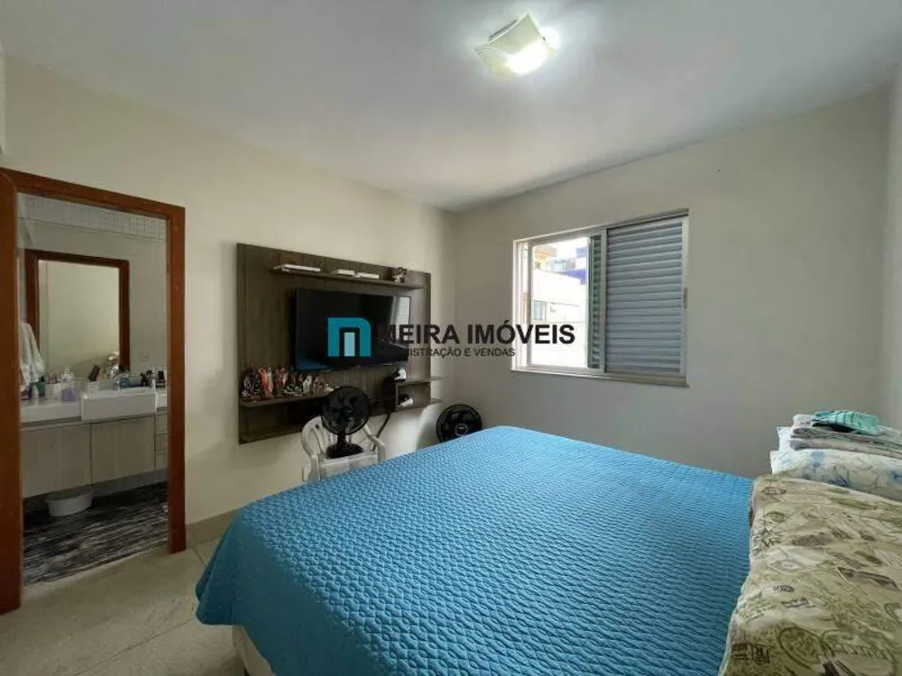 Casa, 4 quartos, 308 m² - Foto 2