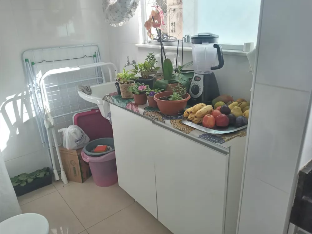 Apartamento à venda com 3 quartos, 83m² - Foto 18