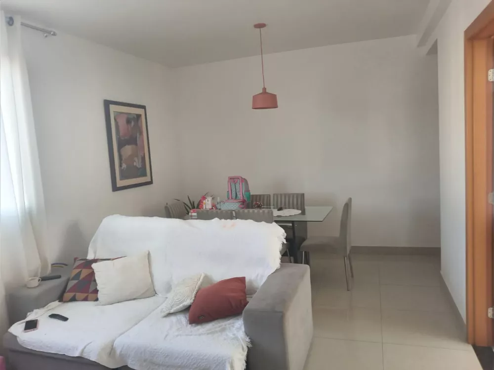 Apartamento à venda com 3 quartos, 83m² - Foto 1