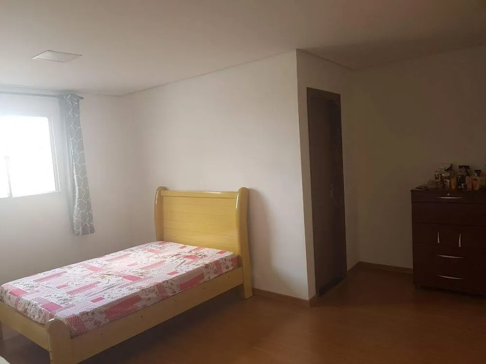 Casa, 3 quartos, 250 m² - Foto 6