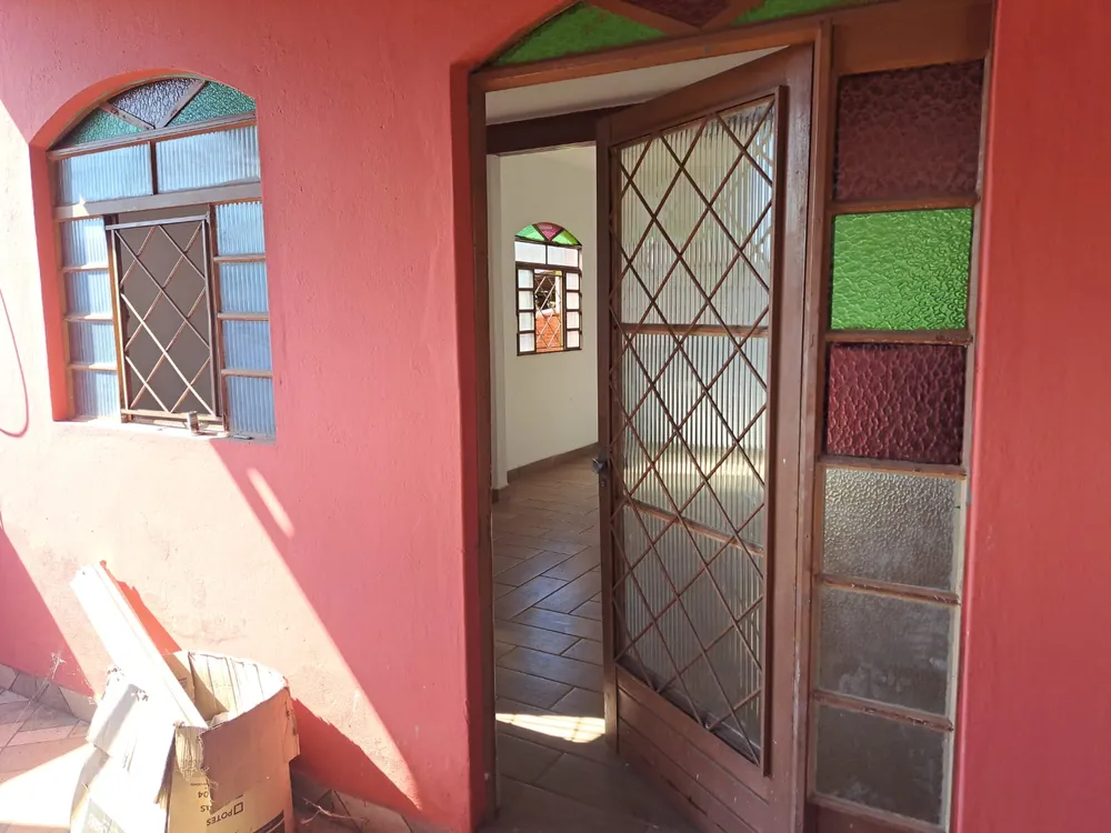 Casa, 2 quartos, 360 m² - Foto 1