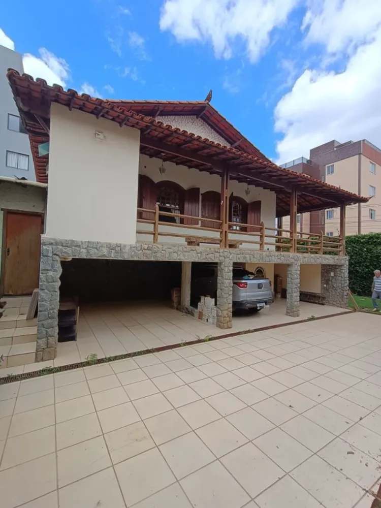 Casa, 3 quartos, 300 m² - Foto 1