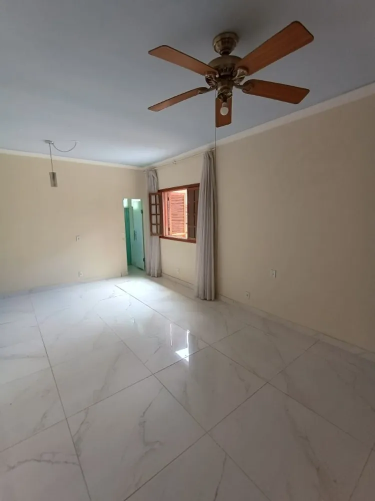 Casa, 3 quartos, 300 m² - Foto 12
