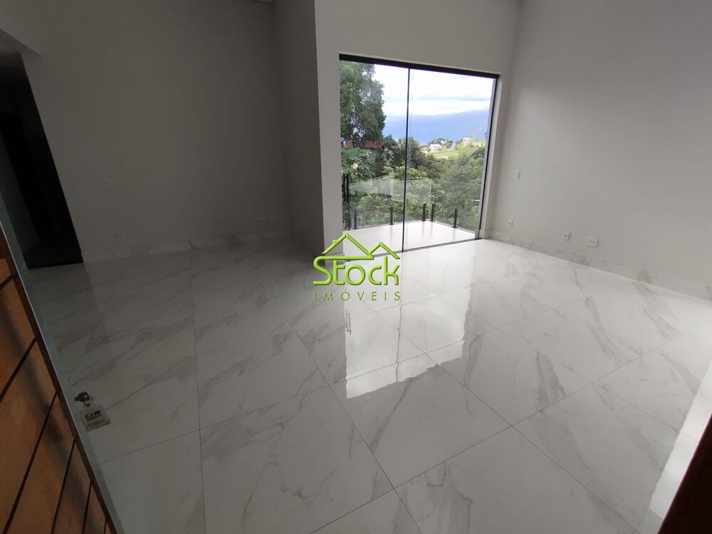Casa de Condomínio à venda com 4 quartos, 1000m² - Foto 1