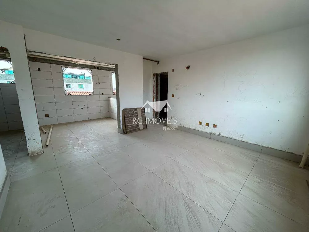 Apartamento à venda com 3 quartos, 82m² - Foto 1