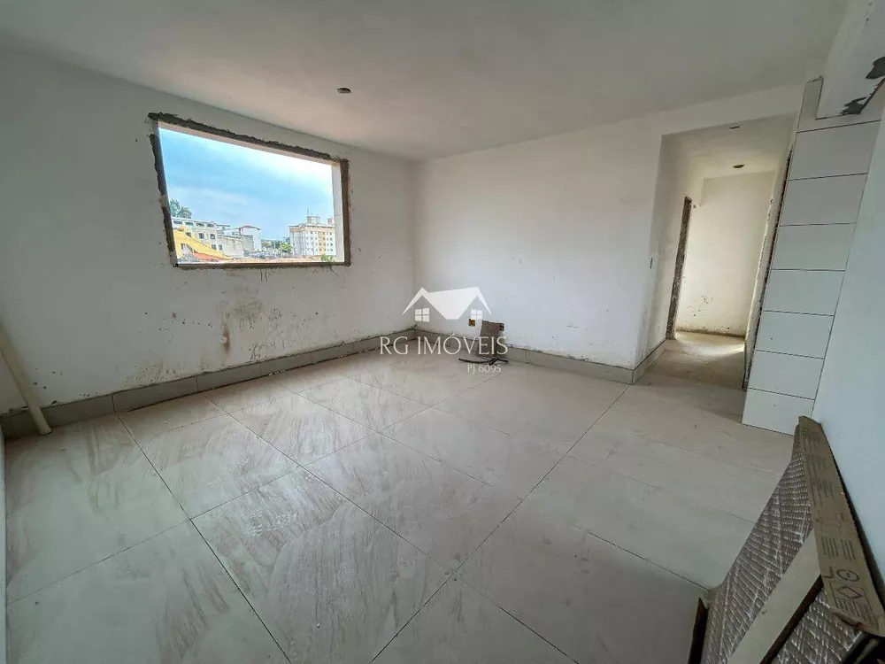 Apartamento à venda com 3 quartos, 82m² - Foto 3