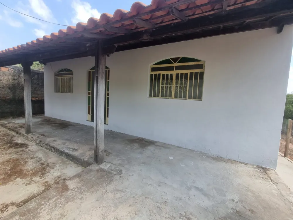 Casa, 2 quartos, 380 m² - Foto 1