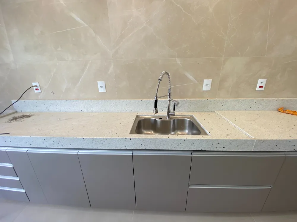 Casa, 4 quartos, 298 m² - Foto 3