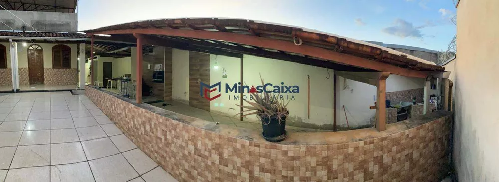 Casa à venda com 7 quartos, 300m² - Foto 10