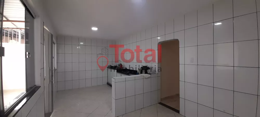 Casa à venda com 3 quartos, 120m² - Foto 8