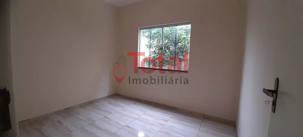 Casa à venda com 3 quartos, 120m² - Foto 11