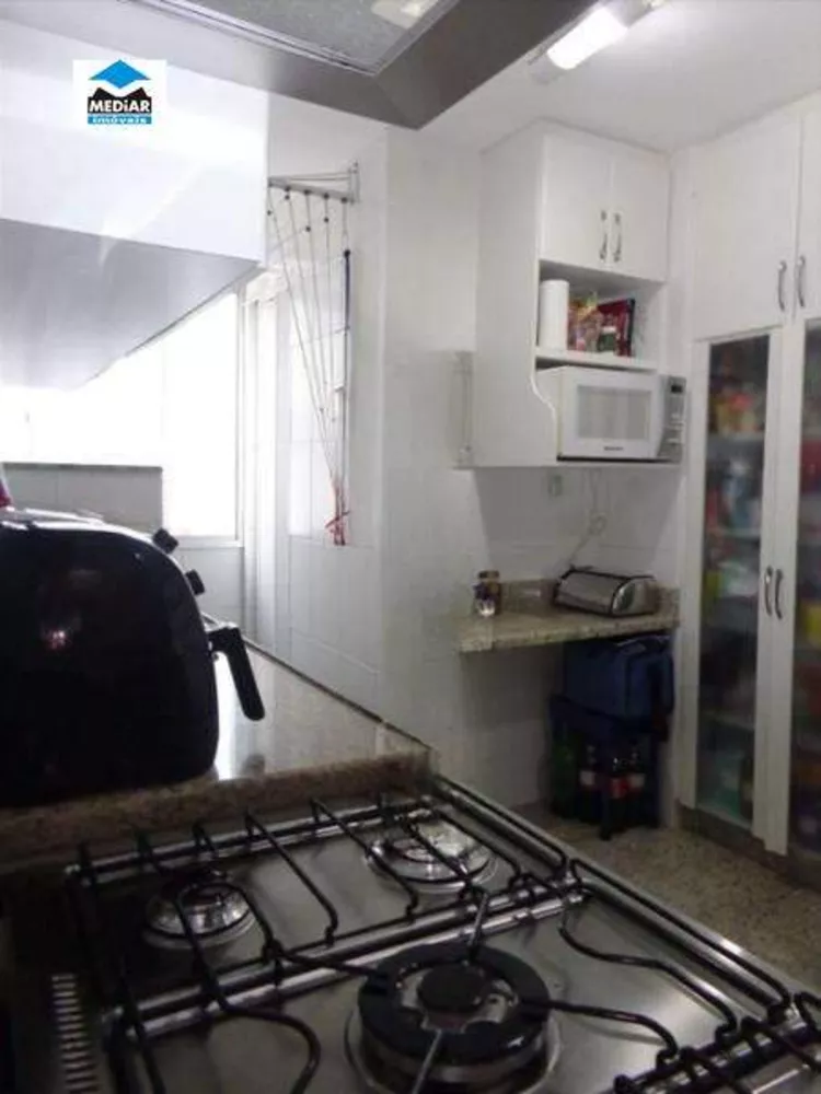 Apartamento à venda com 2 quartos, 85m² - Foto 10