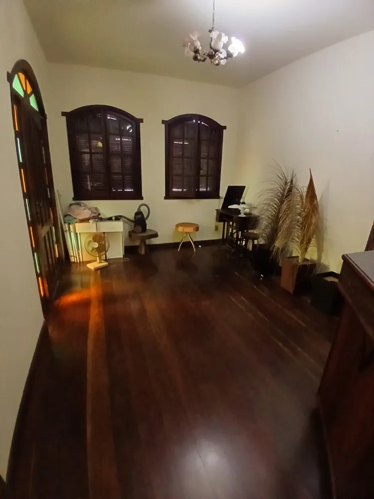 Casa, 3 quartos, 240 m² - Foto 9