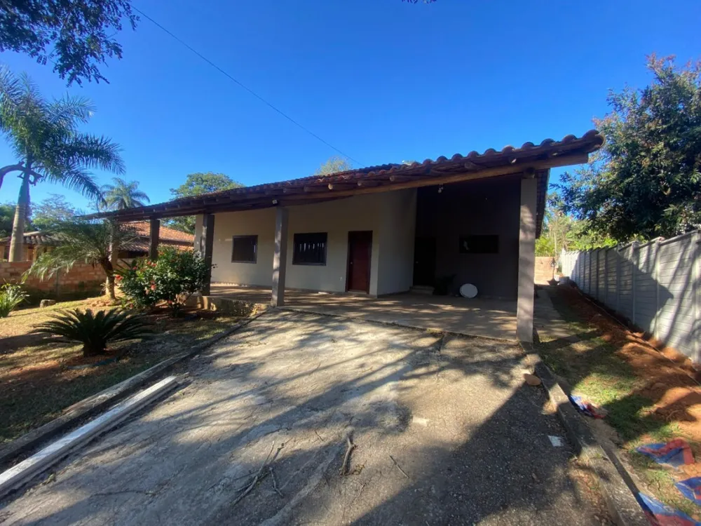 Chácara, 3 quartos, 1000 m² - Foto 1