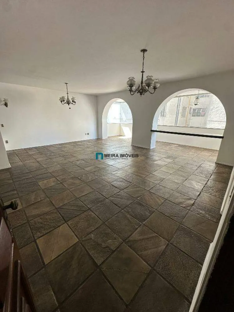 Apartamento, 4 quartos, 240 m² - Foto 2
