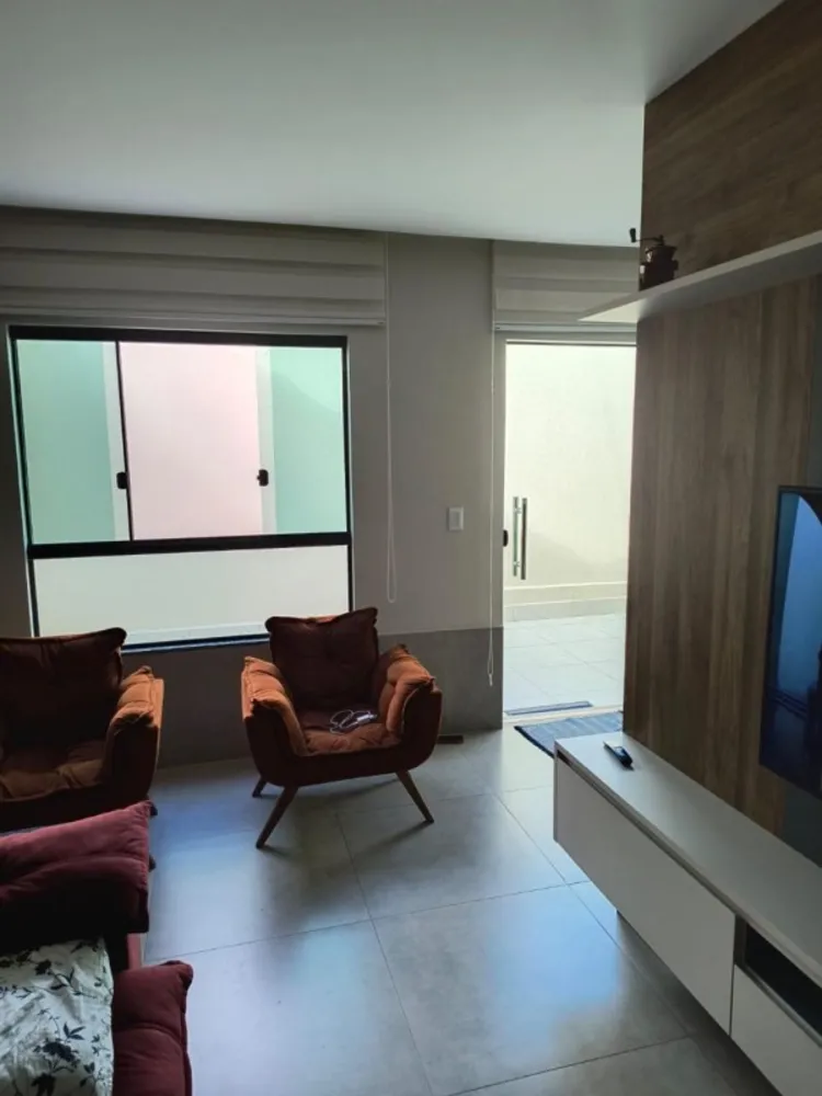 Casa, 2 quartos, 90 m² - Foto 1