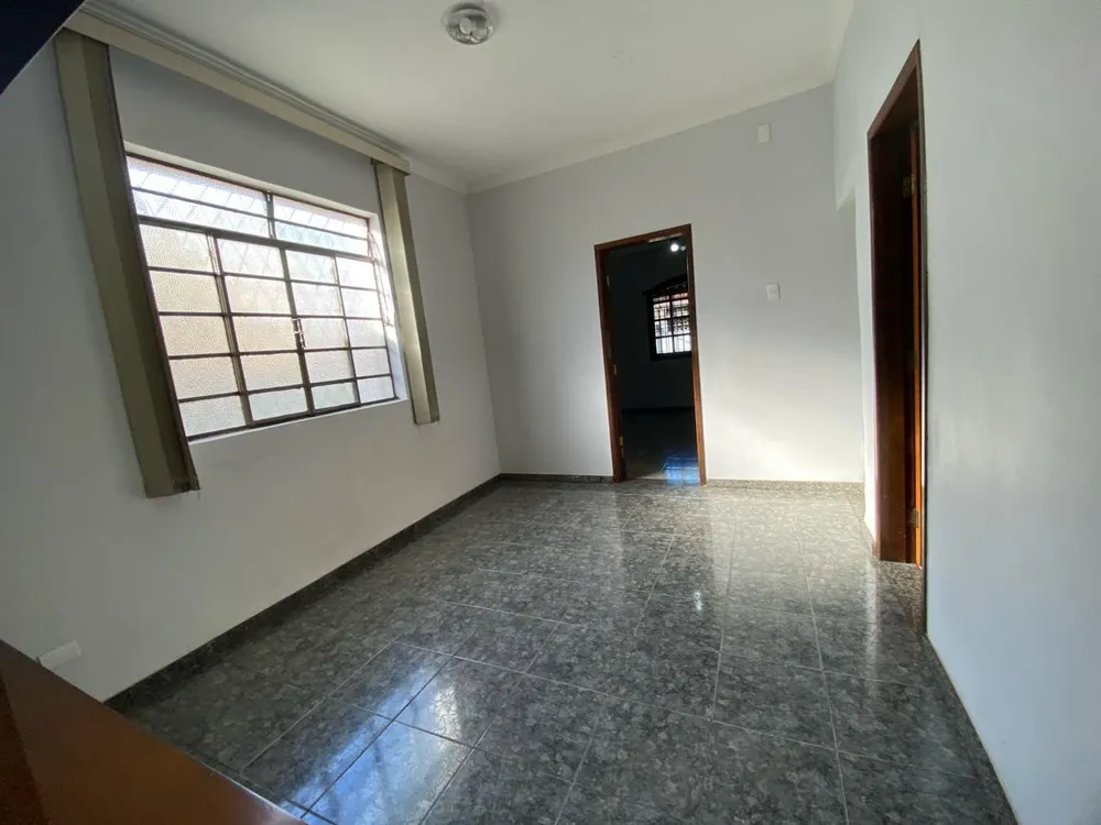 Casa, 3 quartos, 193 m² - Foto 3